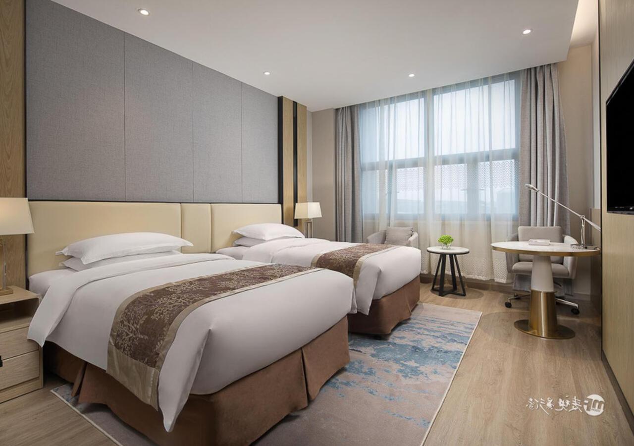 Hotel Ramada By Wyndham Shanghai Pudong Extérieur photo